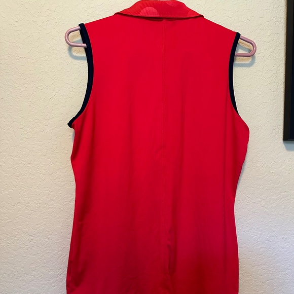 Women's Nike Golf Tour Performance tank polo - size Medium - Picture 3 of 3